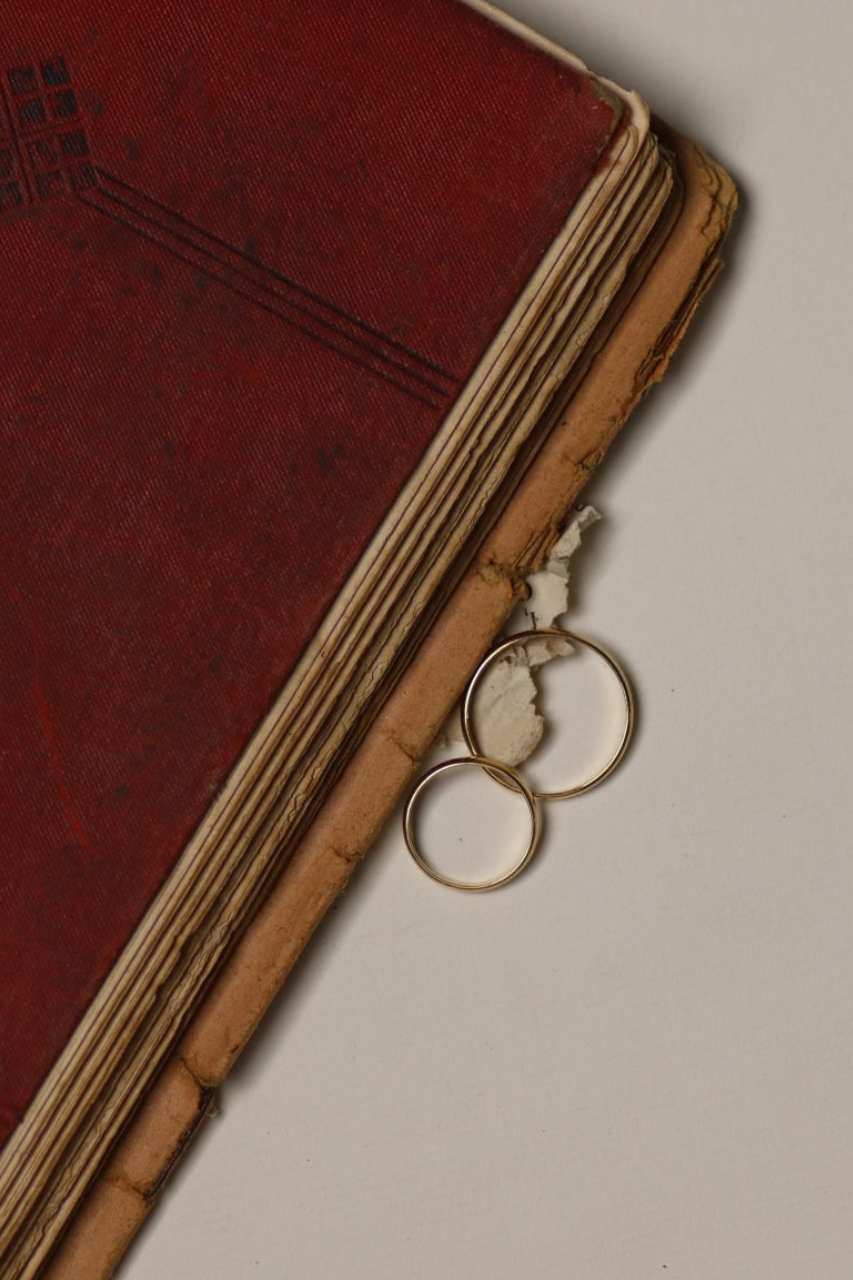 ¿Cuáles son los tipos de alianzas de boda?