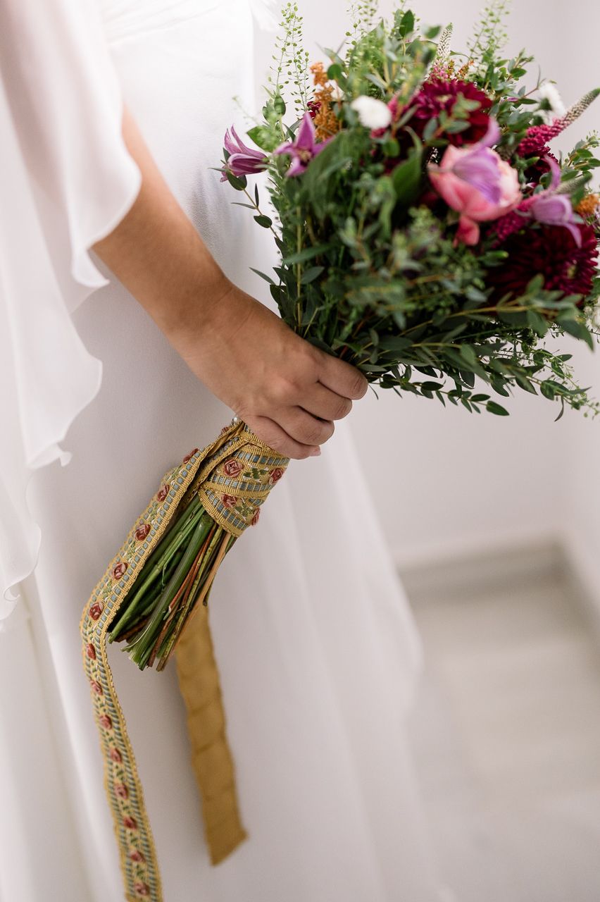 ¿Cuáles son las 7 cosas que debe llevar la novia el día de su boda?