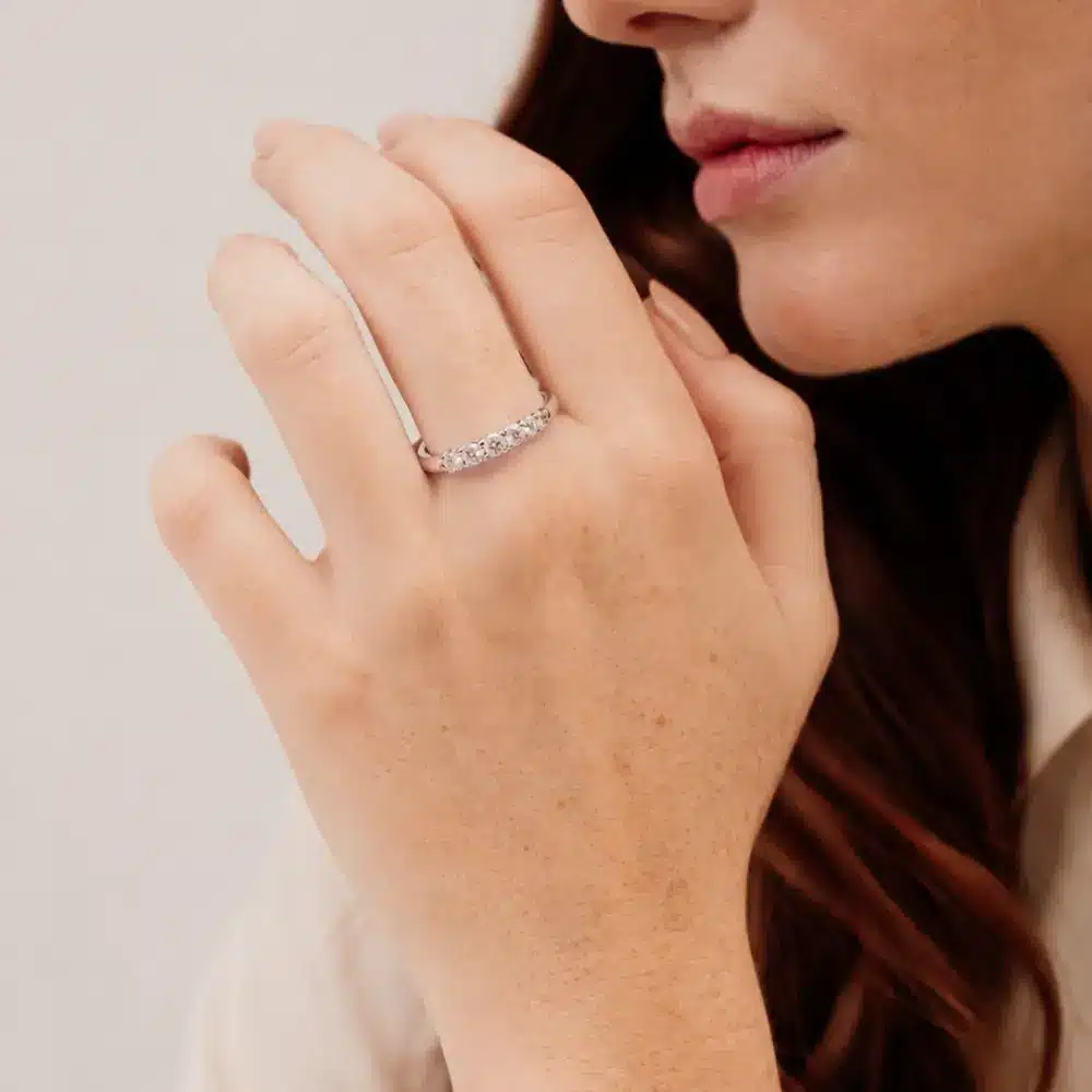 Anillo de Compromiso Oro Blanco y Diamantes