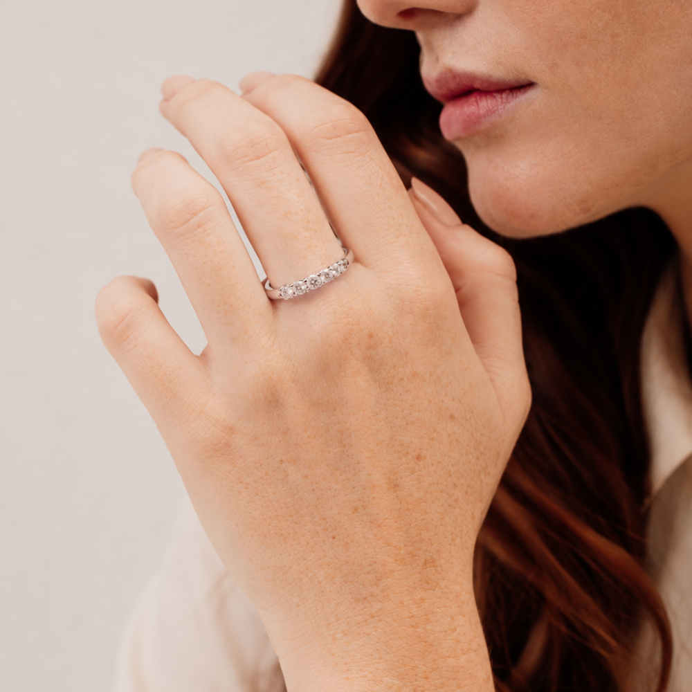 Anillo de Compromiso Oro Blanco y Diamantes