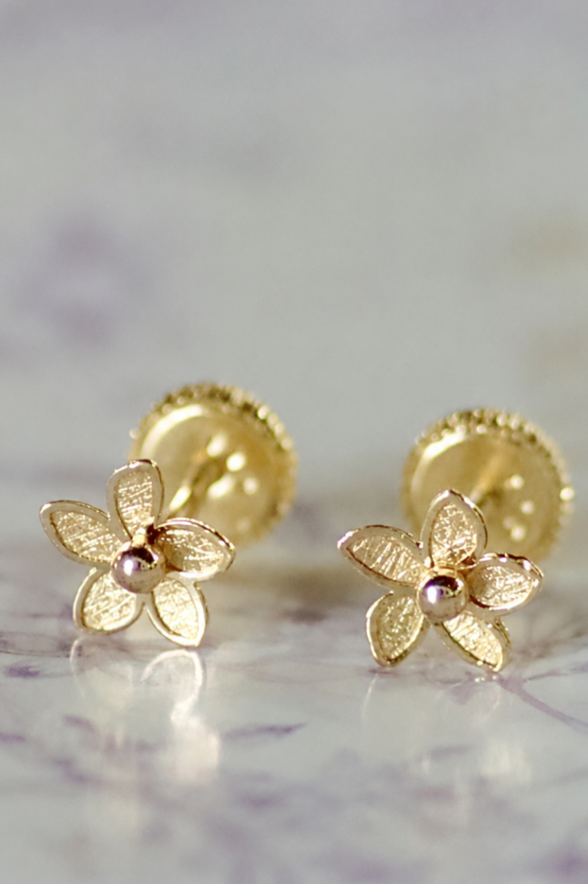 Are 18K Gold Earrings Good for Babies?